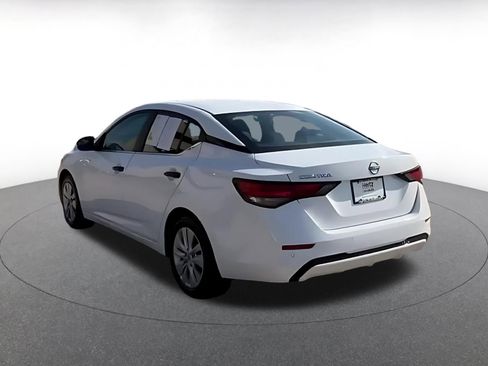 Used 2025 Nissan Sentra S image 15