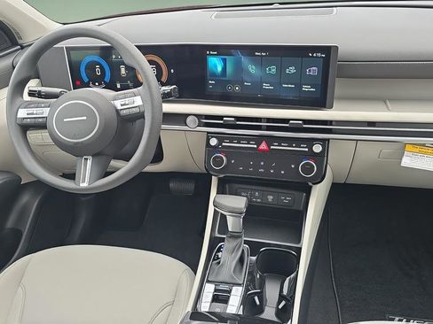 New 2026 Hyundai Tucson SEL FWD image 23