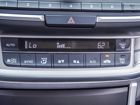 Used 2014 Honda Accord LX image 17