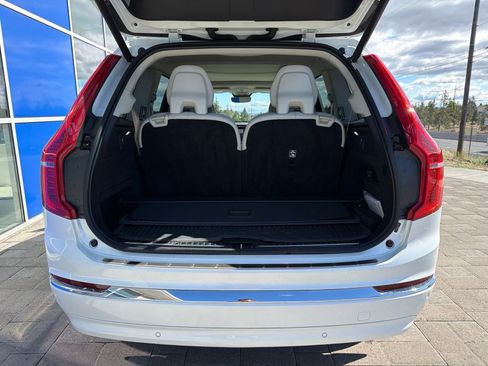 Used 2023 Volvo XC90 B6 Plus w/ Protection Package Premier AWD/4WD image 9