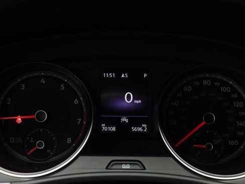 Used 2020 Volkswagen Atlas Cross Sport SE image 7