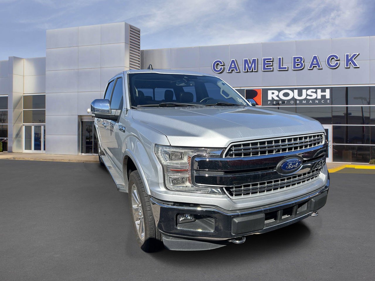 Used 2019 Ford F150 Lariat w/ Equipment Group 502A Luxury AWD/4WD image 3