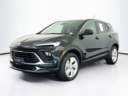Used 2025 Buick Encore GX Preferred image 3