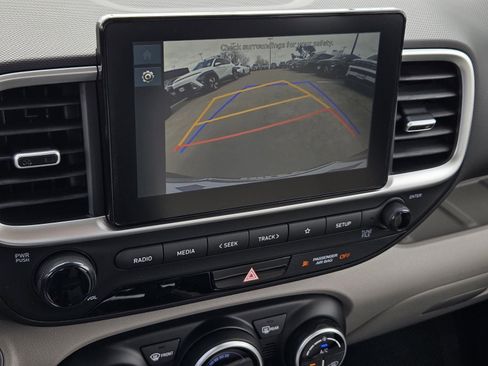 New 2026 Hyundai Venue SEL FWD image 18