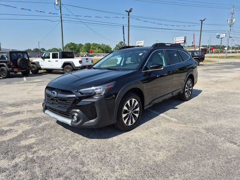 Used 2024 Subaru Outback Limited XT AWD/4WD image 8