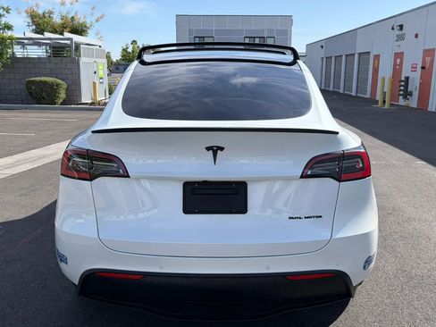 Used 2021 Tesla Model Y Long Range AWD/4WD image 4
