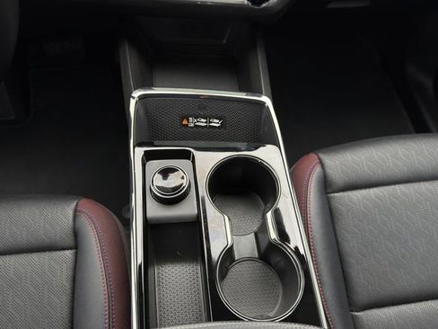 Used 2025 Chevrolet Equinox RS w/ Safety and Technology Package image 20