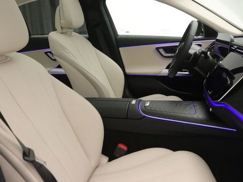 New 2026 Mercedes-Benz E 350 Sedan image 9