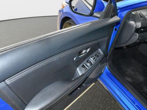 Used 2025 Nissan Sentra SV FWD image 24