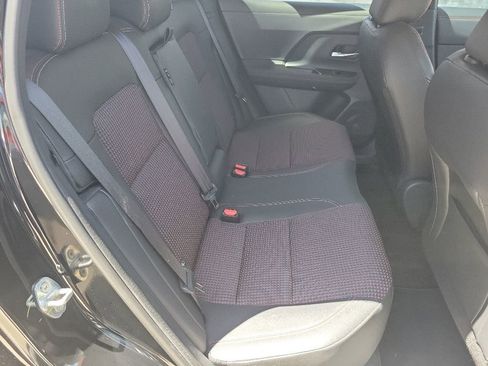 Used 2025 Nissan Kicks SR FWD image 37