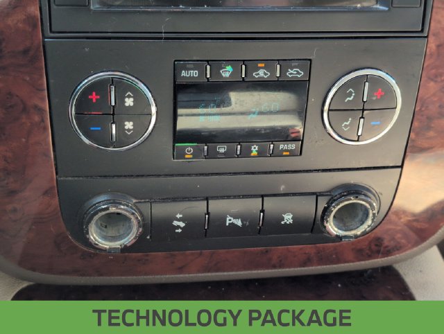 Used 2011 Chevrolet Avalanche LTZ RWD image 19