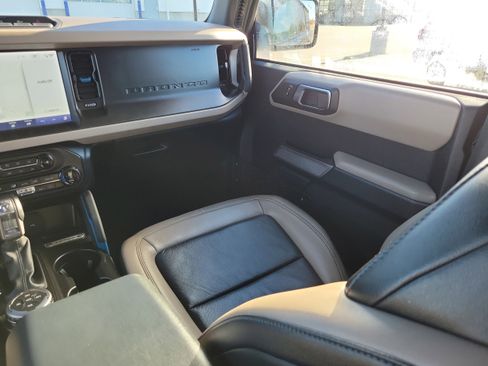 Certified 2022 Ford Bronco Wildtrak image 14