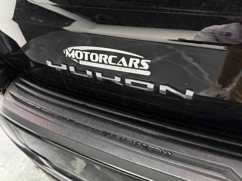 Used 2023 GMC Yukon XL Denali Ultimate w/ LPO, Floor Liner Package image 36