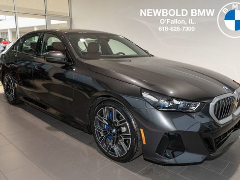 New 2026 BMW i5 eDrive40 w/ M Sport Package image 1