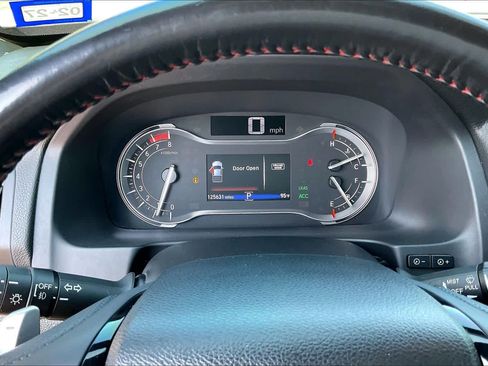 Used 2022 Honda Ridgeline Black Edition image 25