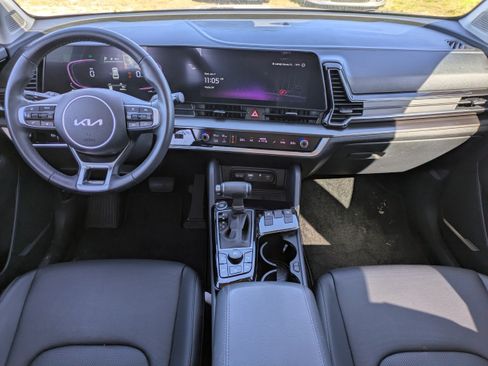 Used 2024 Kia Sportage EX FWD image 15