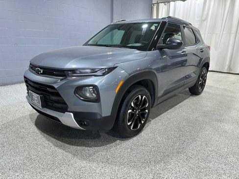 Used 2022 Chevrolet TrailBlazer LT AWD/4WD image 4
