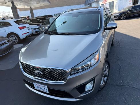 Used 2017 Kia Sorento SX FWD image 3