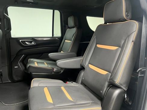 Used 2024 GMC Yukon XL AT4 w/ AT4 Premium Package AWD/4WD image 44