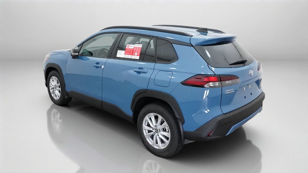 New 2026 Toyota Corolla Cross LE FWD image 8
