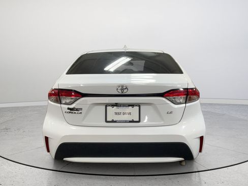 Used 2021 Toyota Corolla LE FWD image 8