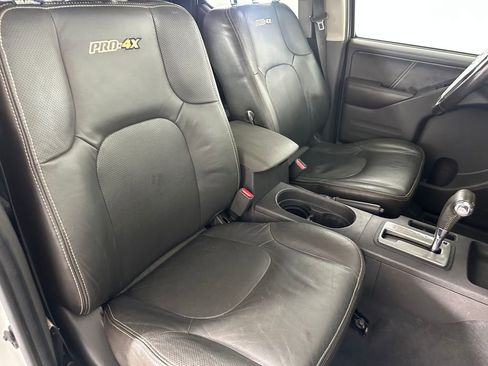 Used 2019 Nissan Frontier PRO-4X AWD/4WD image 29