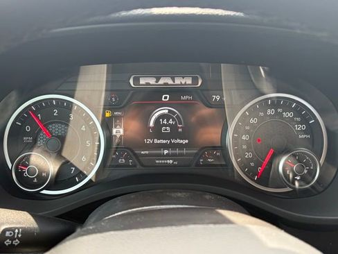 New 2026 RAM 1500 4x4 Crew Cab image 19