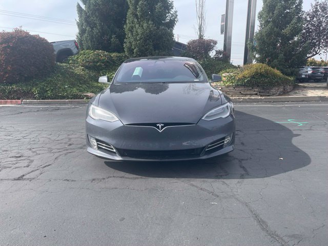 Used 2020 Tesla Model S AWD image 2