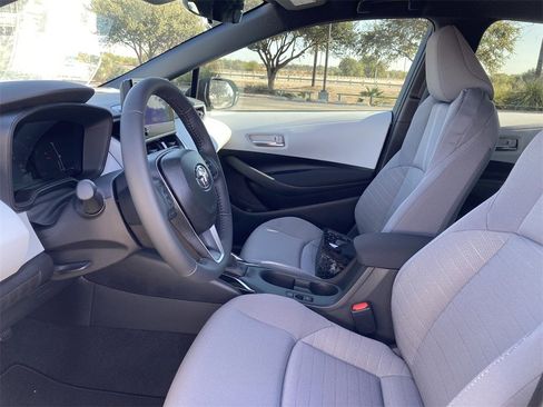 New 2026 Toyota Corolla SE image 9