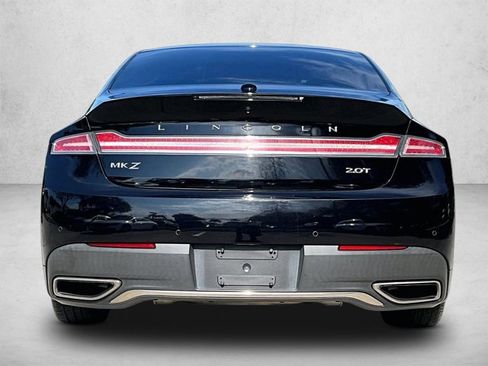 Used 2020 Lincoln MKZ FWD image 4