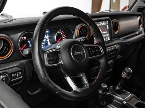 Used 2021 Jeep Gladiator Mojave AWD/4WD image 24