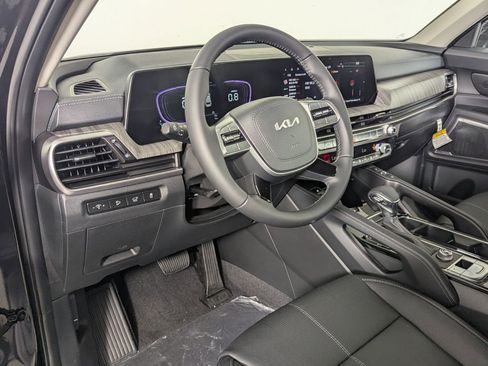 New 2025 Kia Telluride EX w/ EX Captain's Chair Package image 11