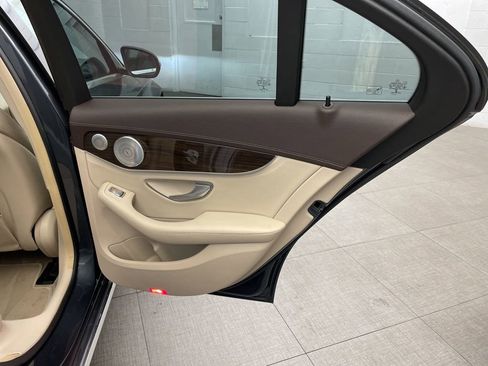 Used 2015 Mercedes-Benz C 300 4MATIC Sedan image 28