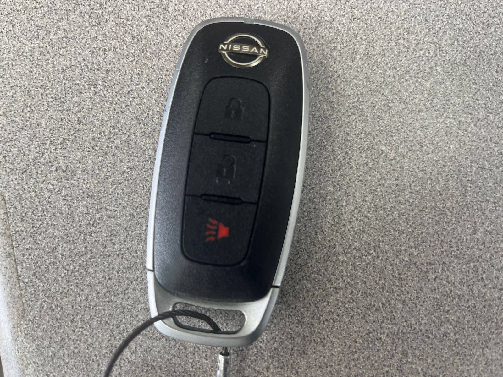 Used 2024 Nissan Rogue S AWD/4WD image 20