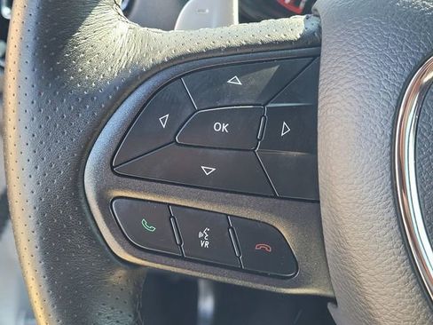 Used 2025 Dodge Durango GT AWD/4WD image 16