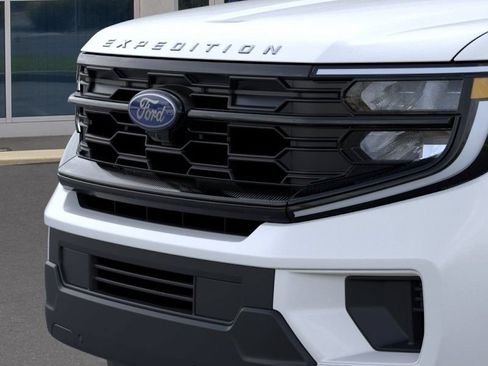 New 2026 Ford Expedition Active AWD/4WD image 41