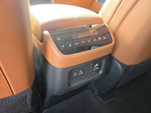 Used 2024 INFINITI QX60 Sensory w/ Vision Package image 18
