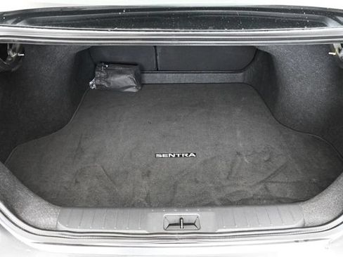 Used 2025 Nissan Sentra S FWD image 29