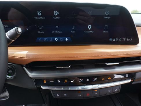 Used 2024 Cadillac XT4 Premium Luxury FWD image 19
