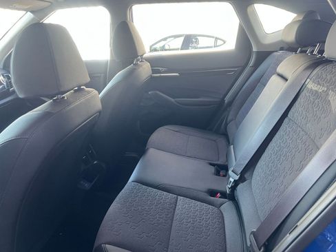 Used 2025 Kia Seltos S image 25