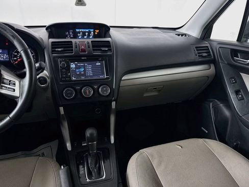 Used 2015 Subaru Forester 2.5i Touring w/ Eyesight & Navigation System AWD/4WD image 29