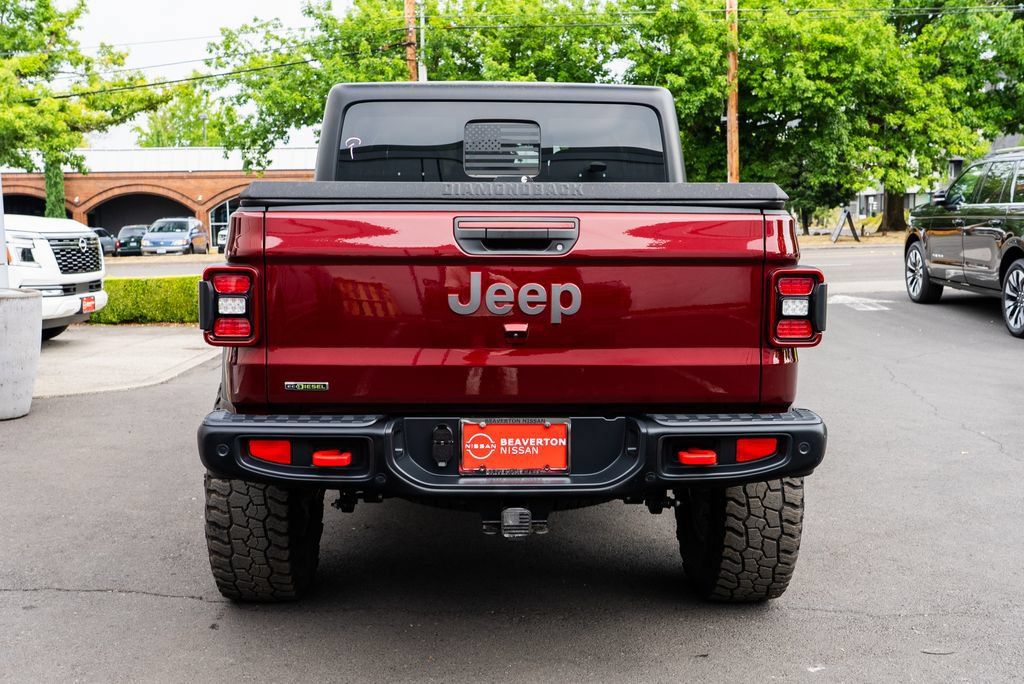 Used 2021 Jeep Gladiator Rubicon AWD/4WD image 5