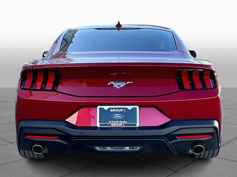 Used 2024 Ford Mustang Premium image 4