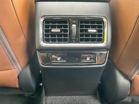 Used 2017 Subaru Outback 3.6R Touring w/ Protection Package #1 AWD/4WD image 41