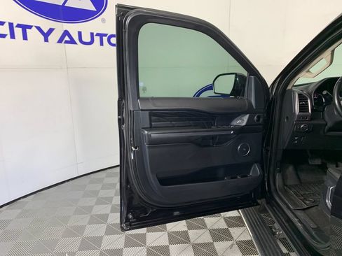 Used 2021 Ford Expedition Max Platinum AWD/4WD image 13