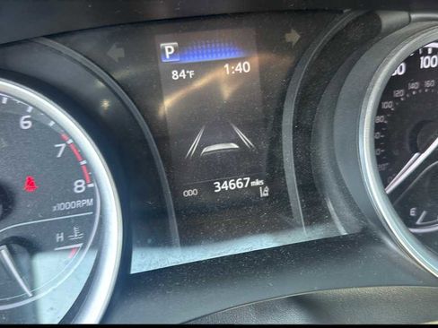 Used 2021 Toyota Camry LE w/ Convenience Package image 3