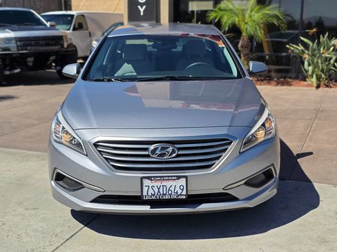 Used 2016 Hyundai Sonata SE FWD image 4