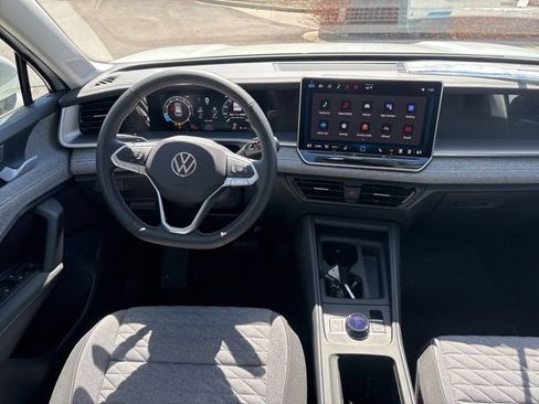 New 2026 Volkswagen Tiguan S AWD/4WD image 9