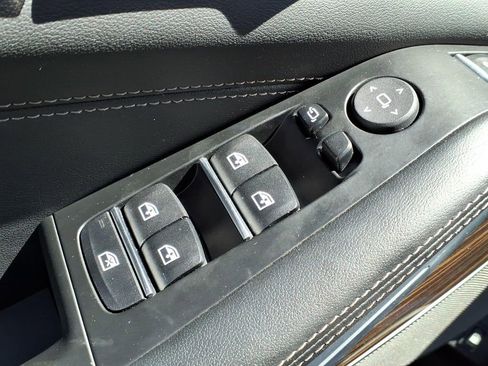 Used 2025 BMW X5 xDrive50e AWD/4WD image 21