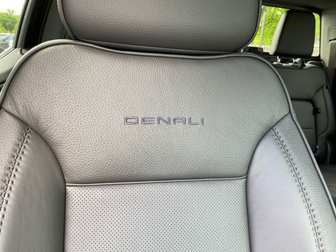 Used 2026 GMC Sierra 1500 Denali AWD/4WD image 17